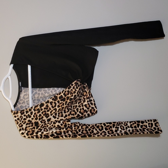 Fashion Nova Tops - Fashion Nova Crop Top Leopard